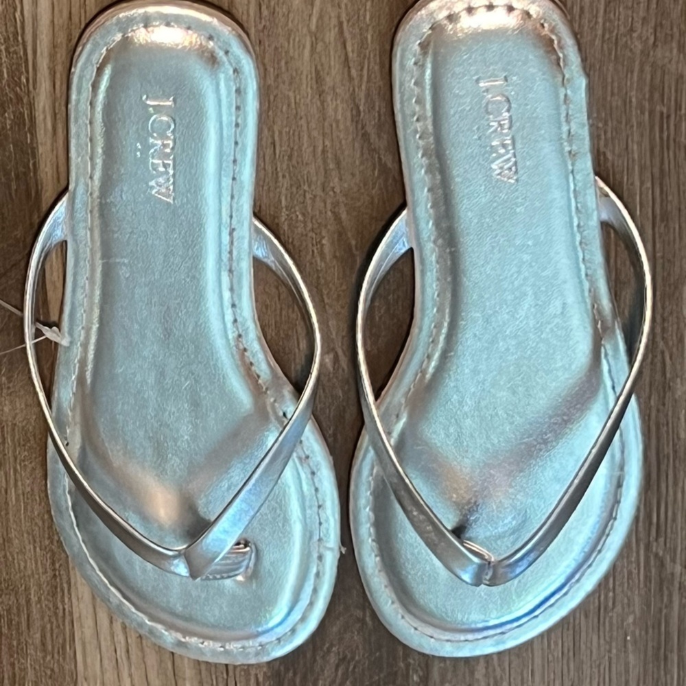 Girls J. Crew Factory Crewcuts Metallic Silver Flip Flops